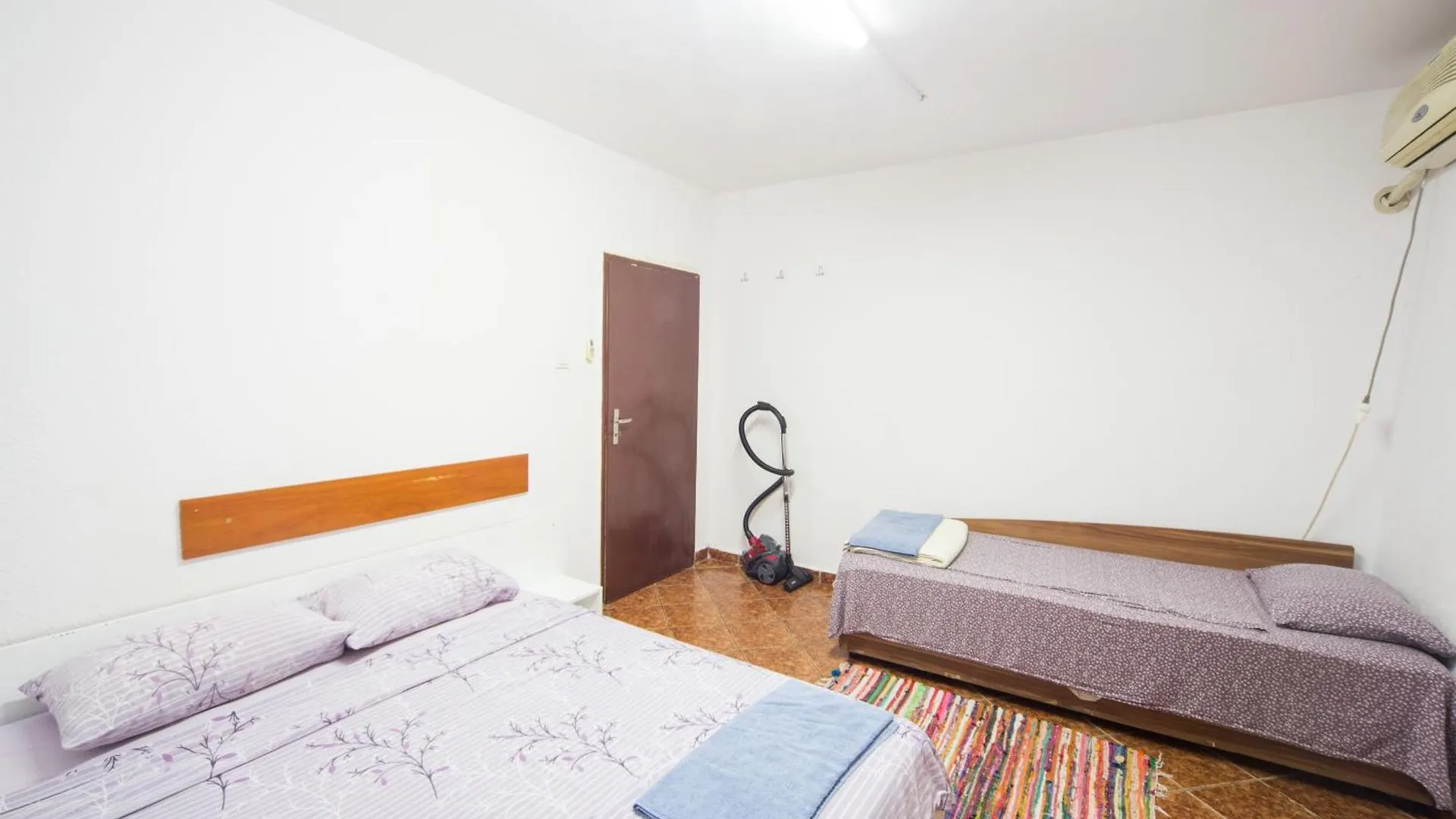Appartement Center - Basic Flat - 10 Min To The Beach à Burgas Bulgarie