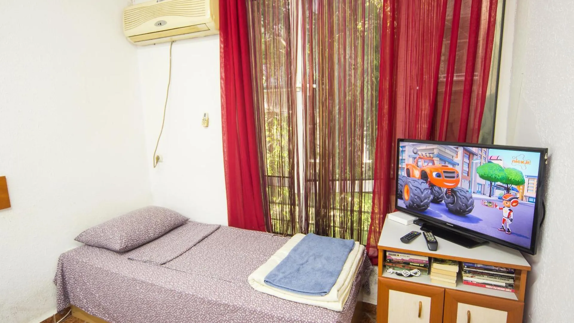 Appartement Center - Basic Flat - 10 Min To The Beach à Burgas